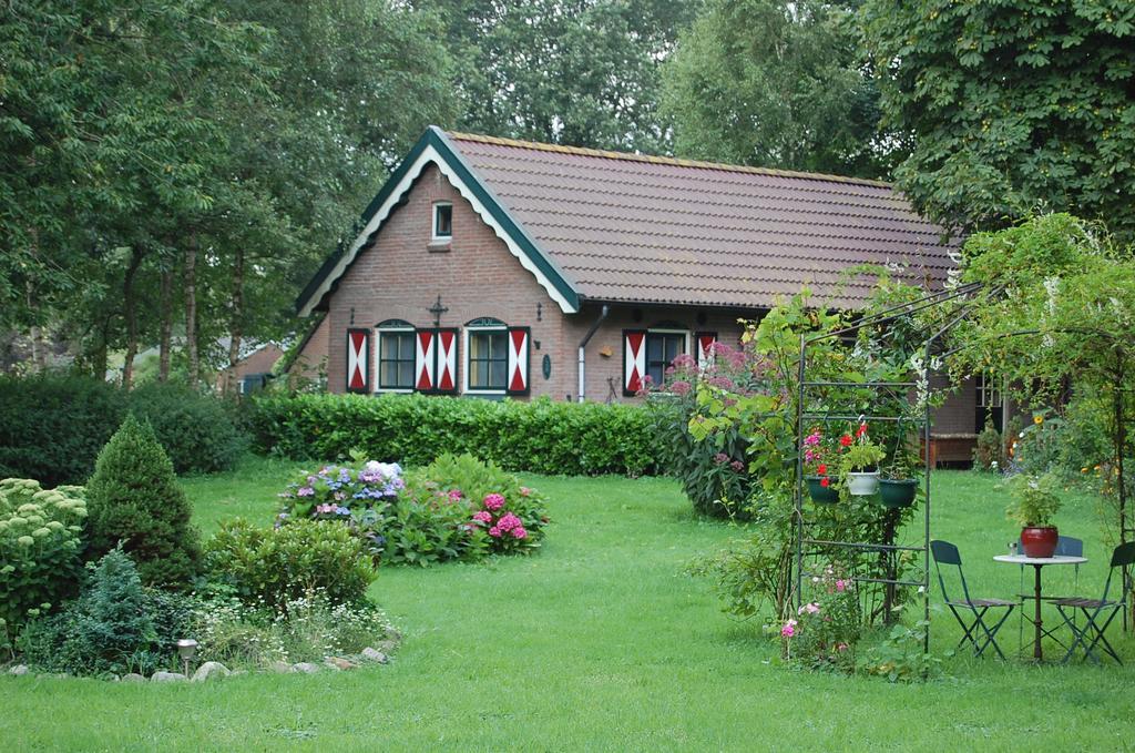 B&B Bezinspiratie Schuinesloot Kültér fotó